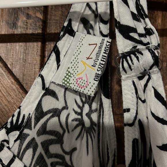 Cynthia Mehra Bathing Suit cover-up One Size Fits Most - Picture 2 of 4